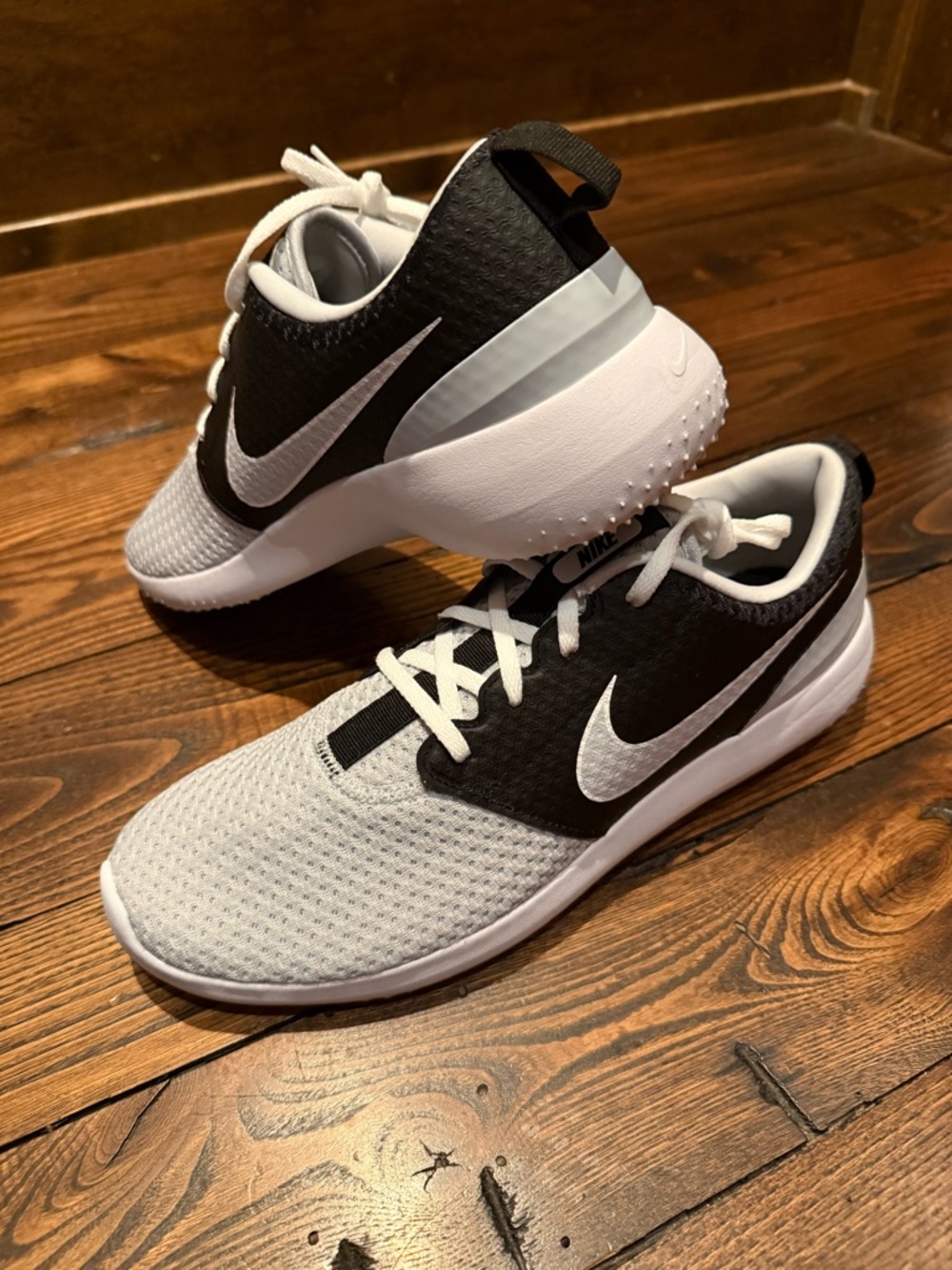 Nike Roshe Gold Black & White Mesh  Sneakers